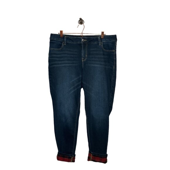 M Jeans by Maurices 18W Reg Stretch Mid Rise Soft Plaid Cuff Skinny Jeans‎ Plus - Picture 2 of 5
